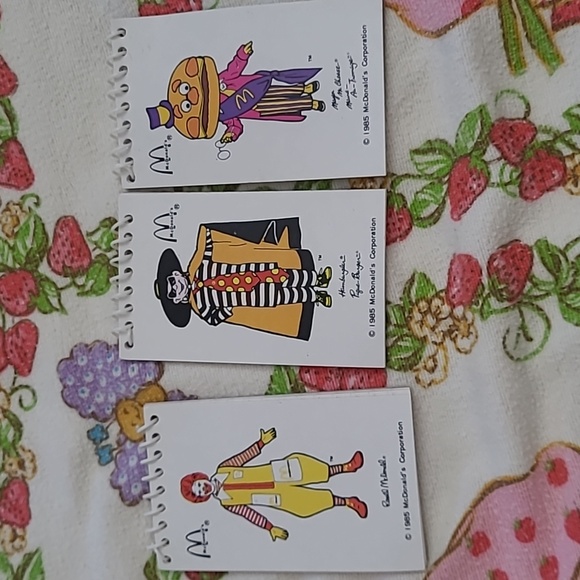 Vintage McDonald's 80s/90s Collectible Bundle - Picture 8 of 14